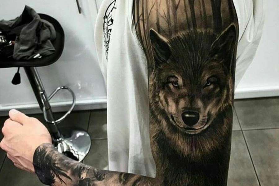 Wolf-Tattoo unique design